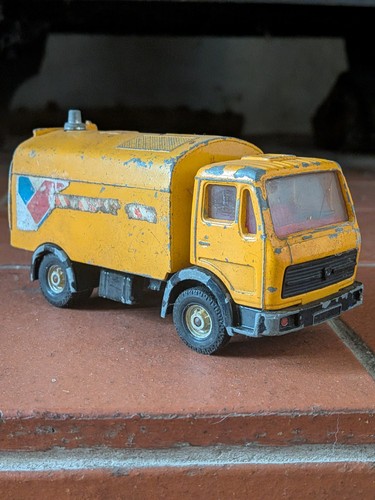 Vintage corgi faun ak435 - faun,
