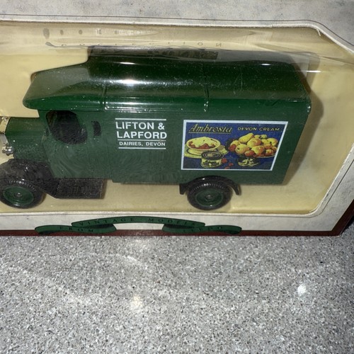 Lledo days gone morris light - lledo,