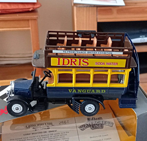 Corgi classics bedford 1950 - corgi,