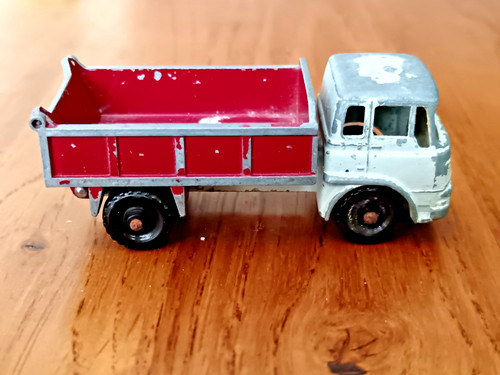 Vintage 1960 matchbox - vintage, 1960’s