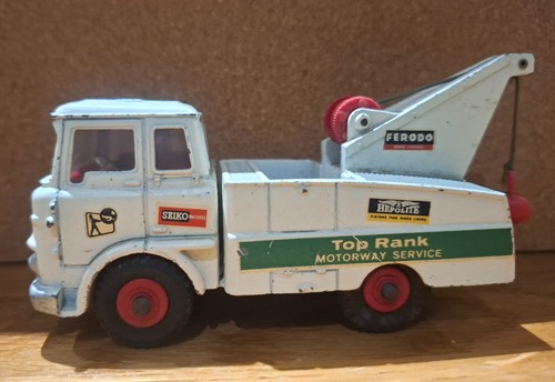 Dinky toys model 434 bedford - dinky,