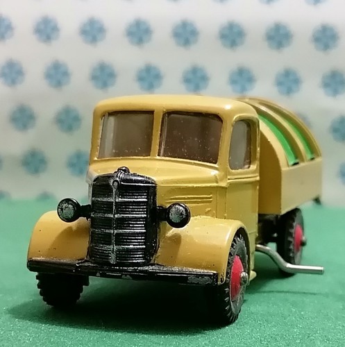 Bedford garbage truck - ,