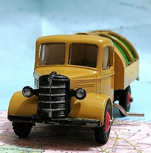Bedford refuse truck vintage - -,