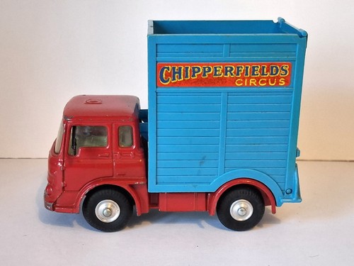 Corgi toys 503 - corgi, bedford