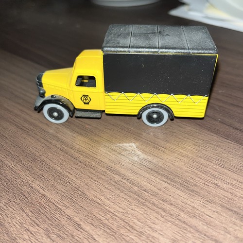 Lledo lp59014 bedford 30cwt - lledo,